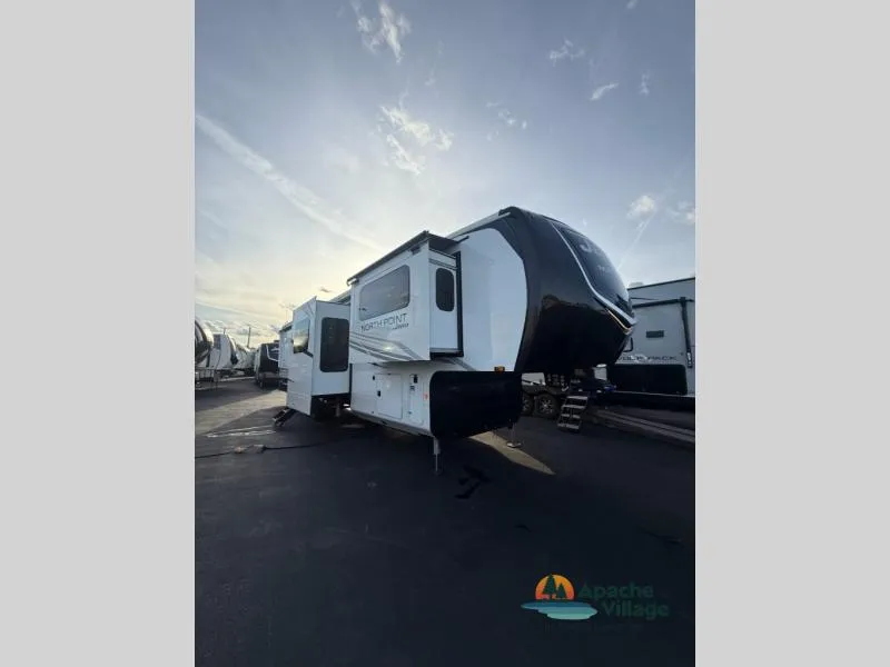 2026 Jayco North Point 382FLRB - Photo 2