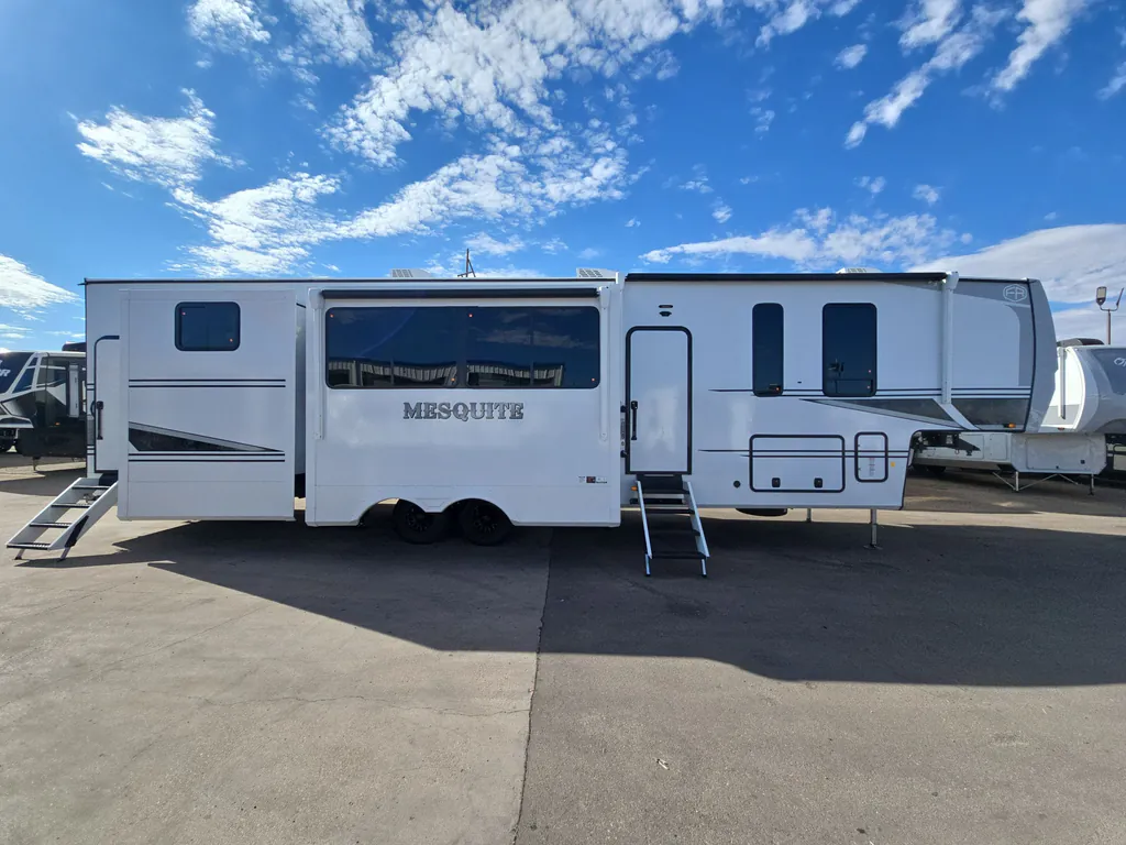 2027 Forest River Mesquite 3835TRIP, Photos photo 5