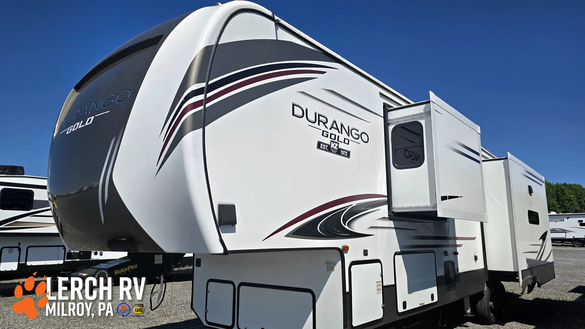 2021 KZ RV Durango Gold G366FBT - Photo 2