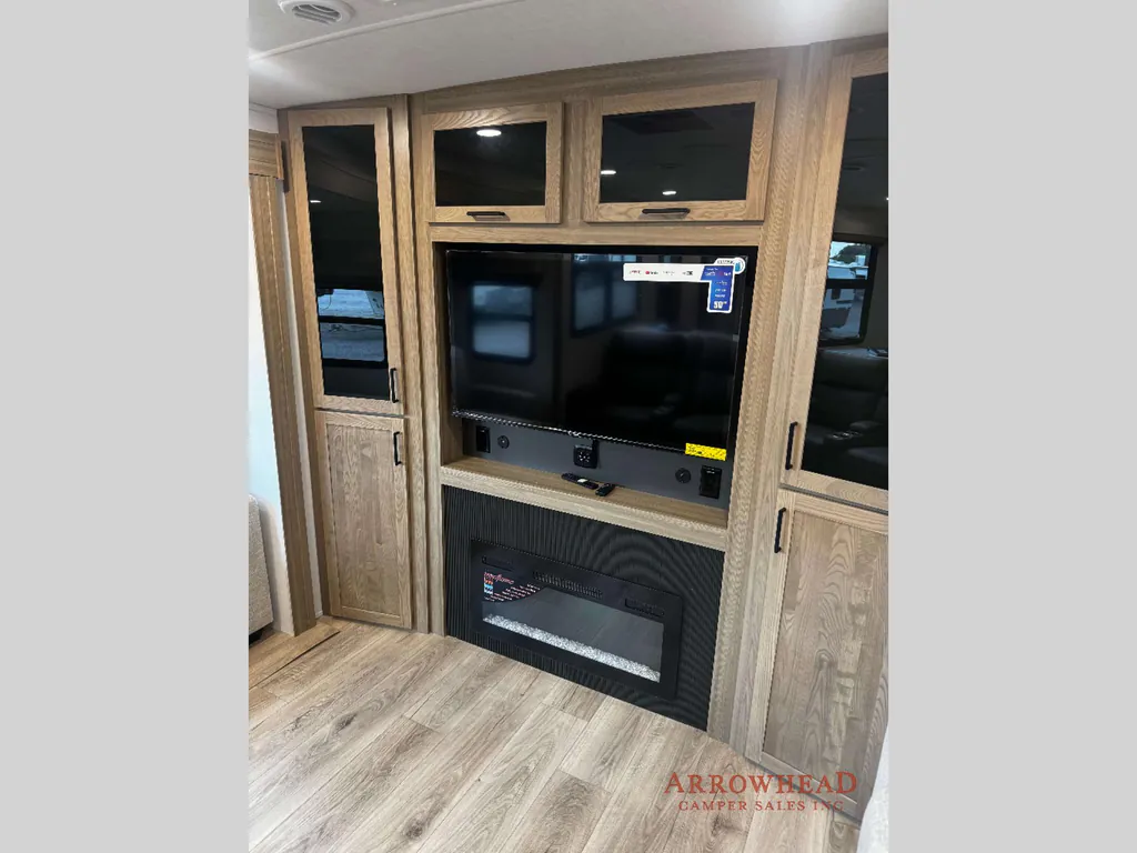2027 Forest River Rockwood Ultra Lite 2921RL, Photos photo 22