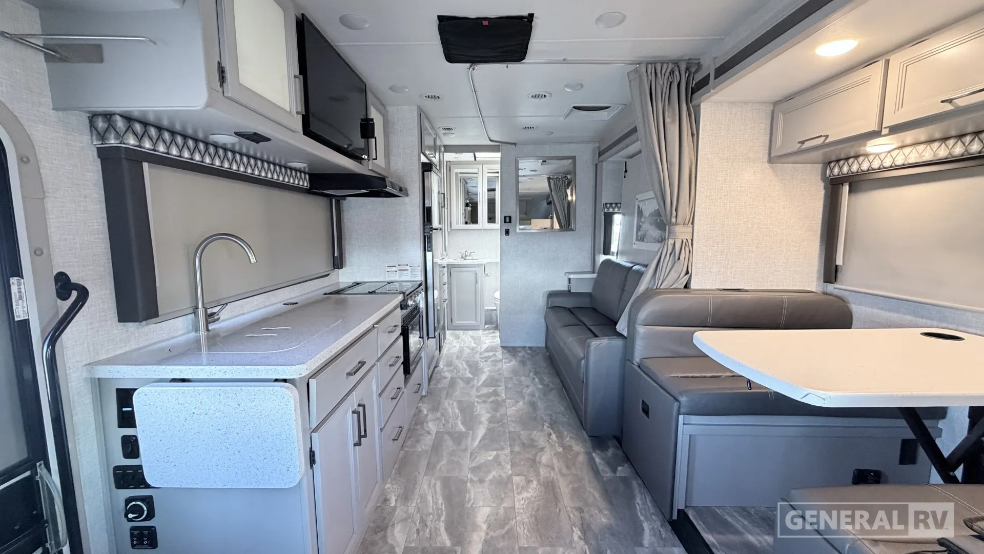 2023 Thor Motor Coach Quantum Sprinter MB24 - Photo 3