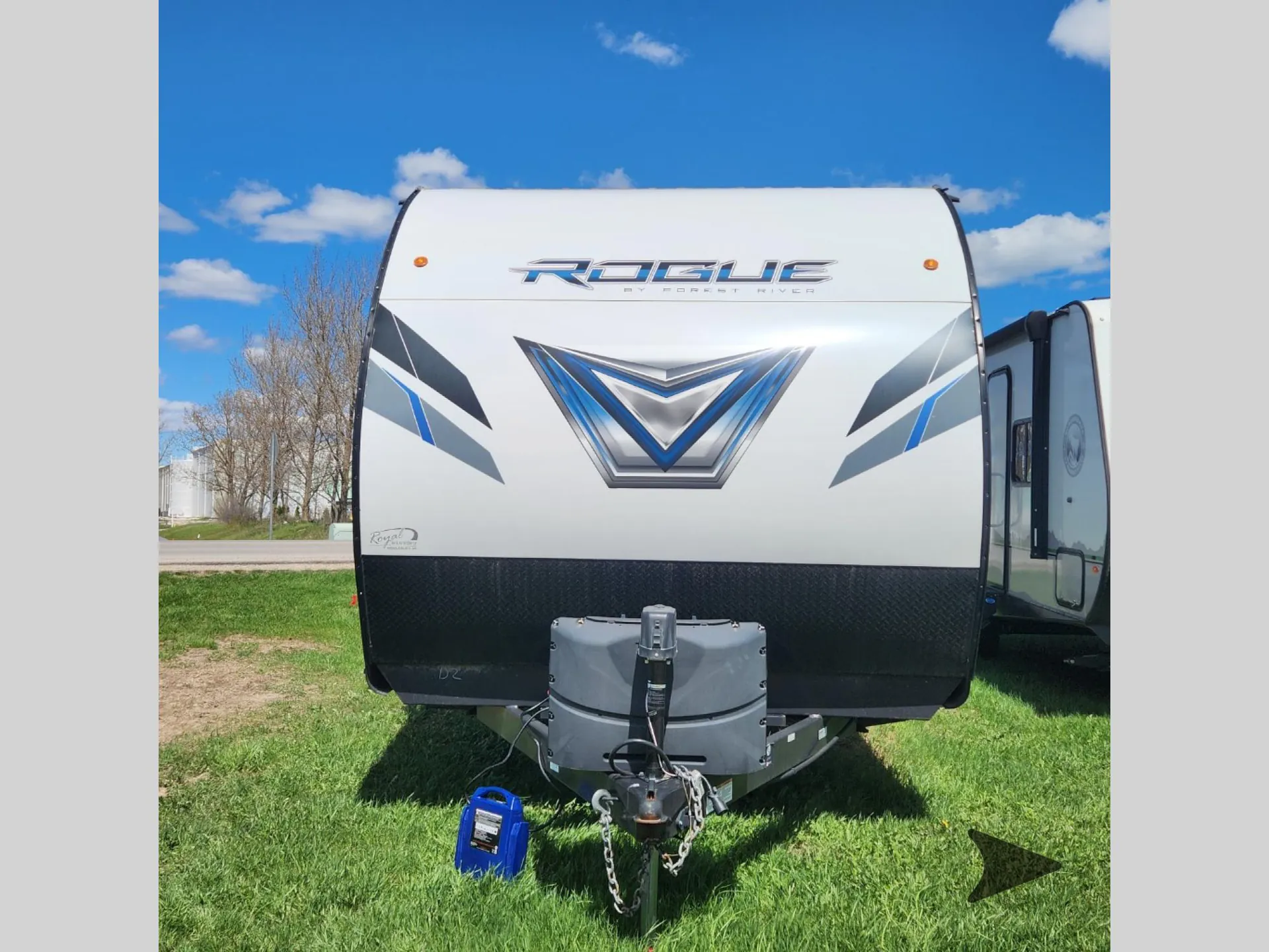 2021 Forest River Vengeance Rogue 25V