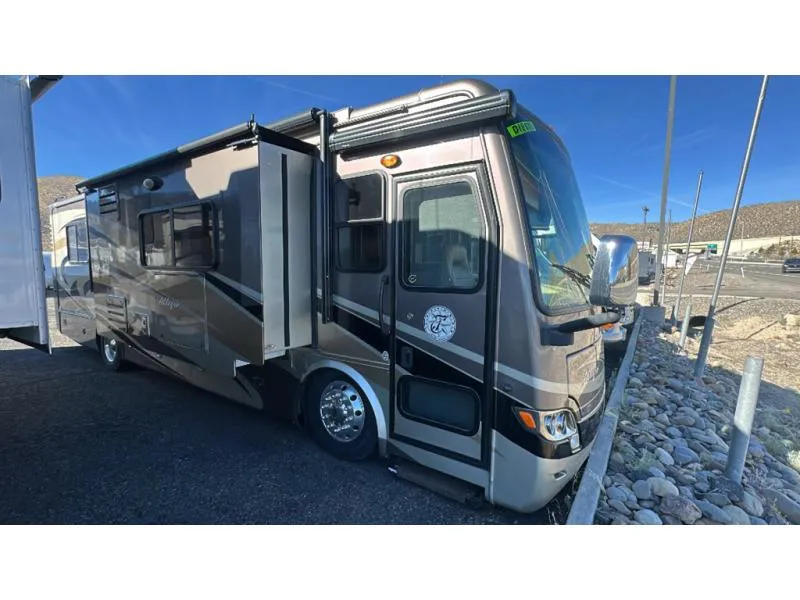 2014 Tiffin Motorhomes Allegro Breeze 32BR - Photo 2