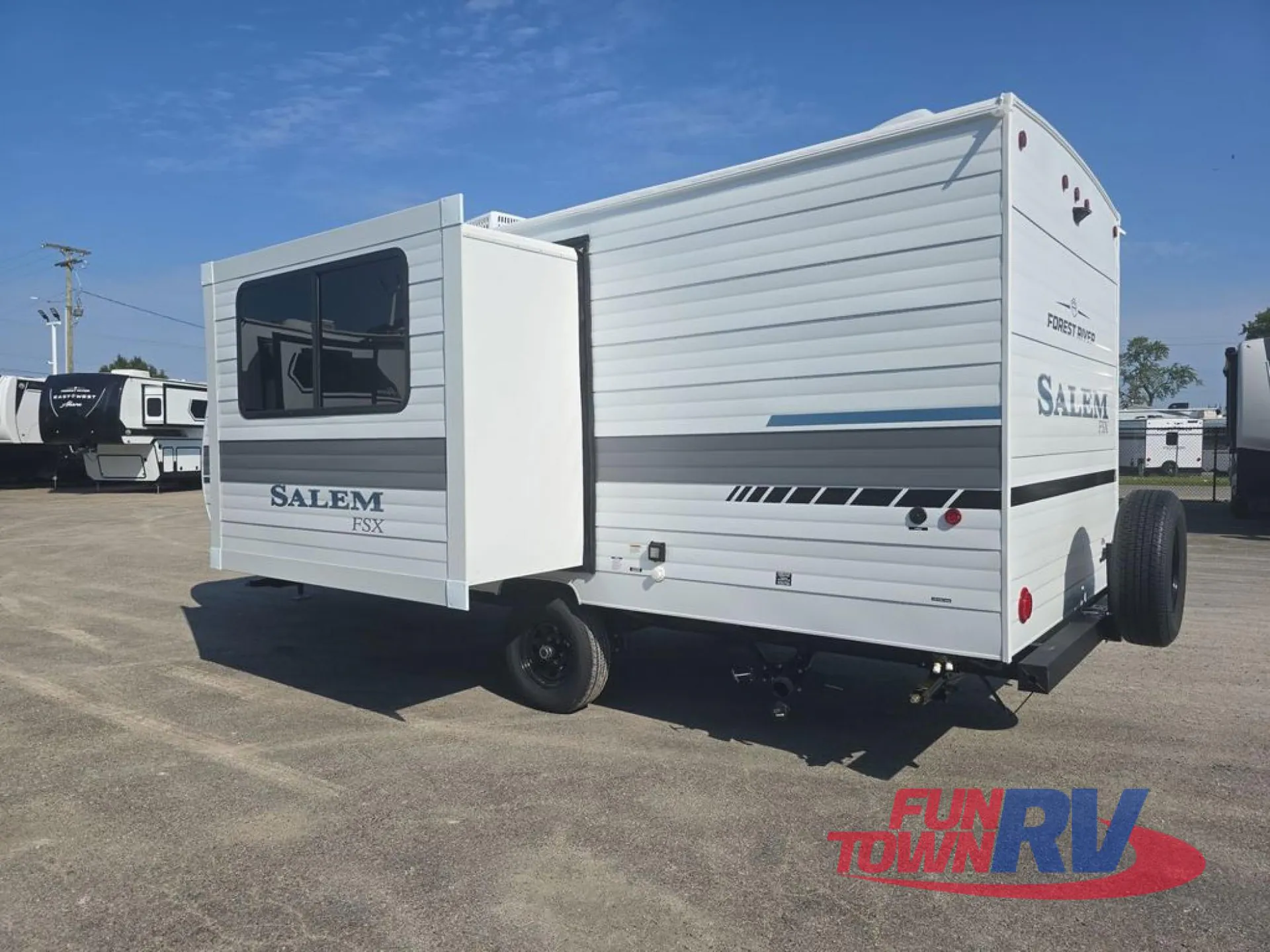 2027 Forest River Salem FSX 178BH - Photo 4