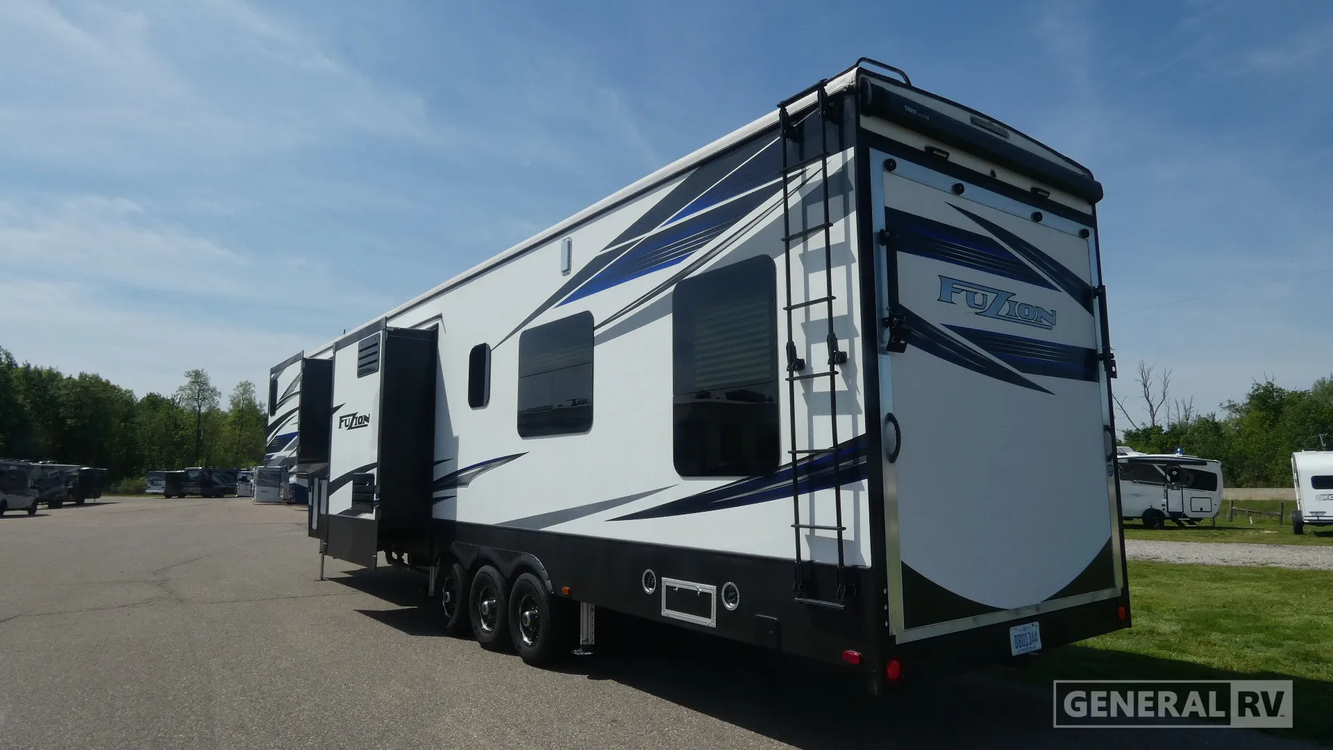 2018 Keystone Fuzion 417 - Photo 4