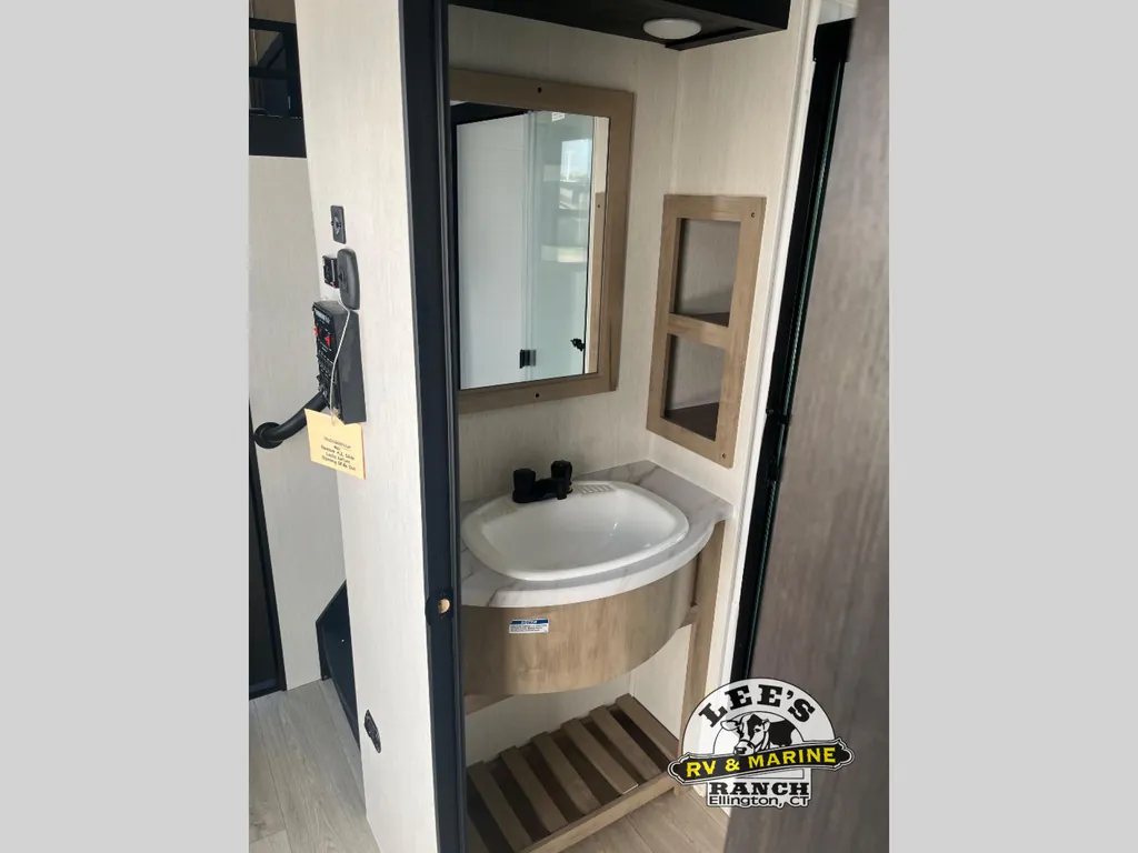 2026 Forest River Cherokee Timberwolf 39DK, Photos photo 28