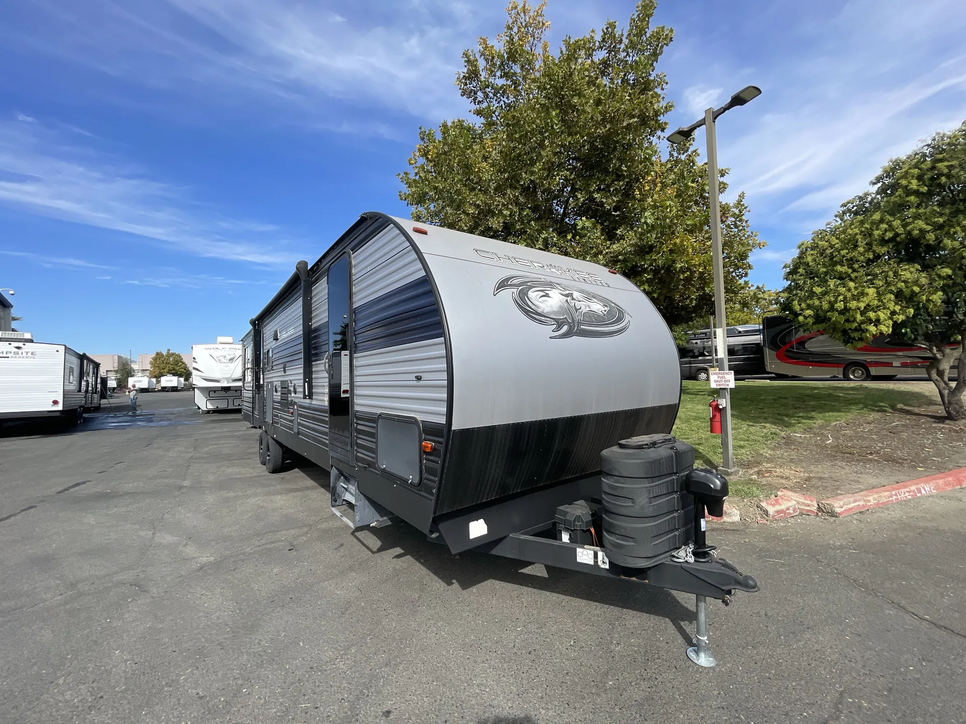 2021 Forest River Cherokee 306MM