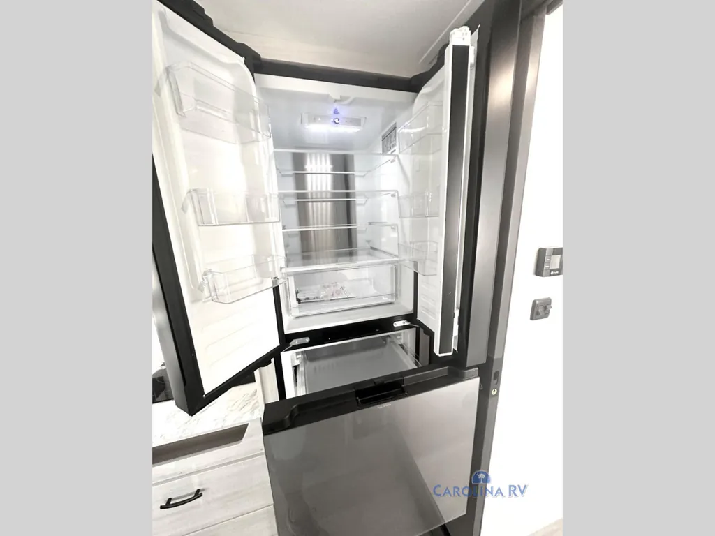 2027 Forest River Sunseeker 3150S, Photos photo 16