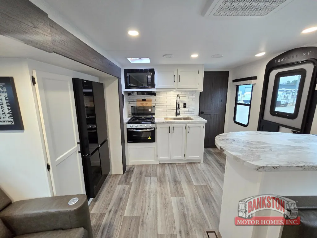 2026 Venture RV Stratus SR302VBH, Photos photo 10