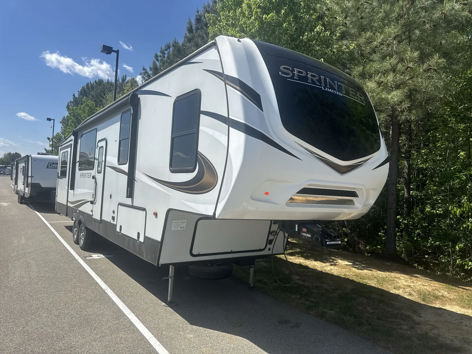 2021 Keystone Sprinter Limited 3530DEN - Photo 2