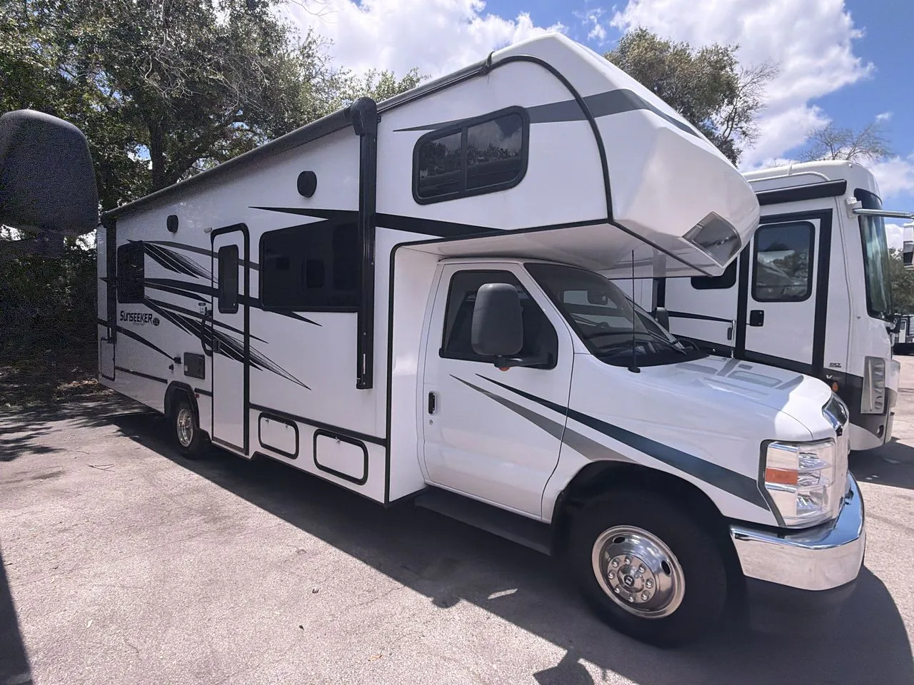 2024 Forest River Sunseeker LE 2950LE - Photo 2