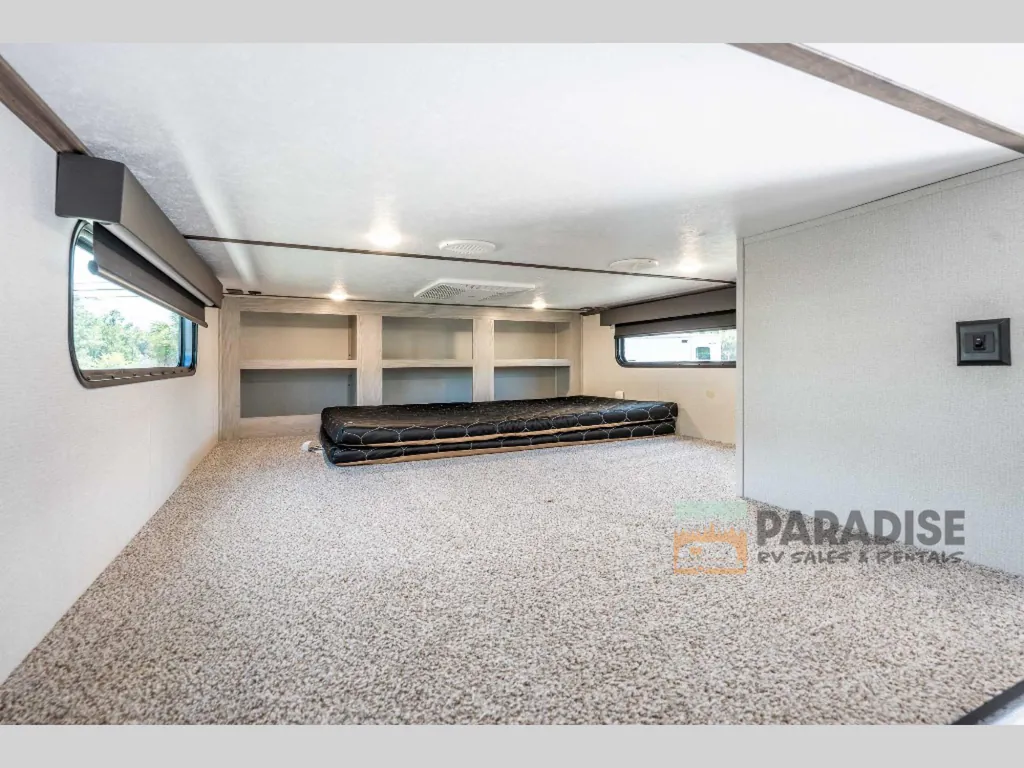 2020 Keystone Montana High Country 377FL, Photos photo 11