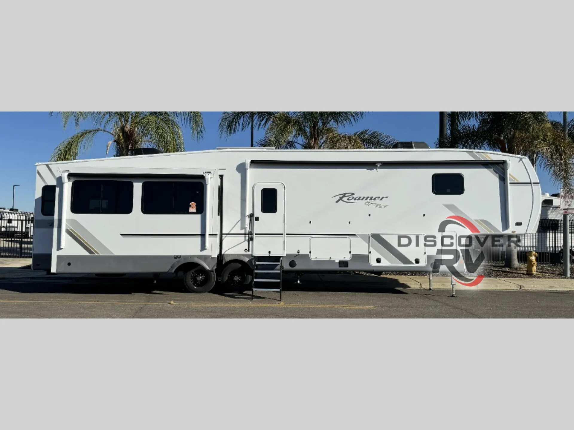 2026 Open Range RV Roamer 35MRQS - Photo 3