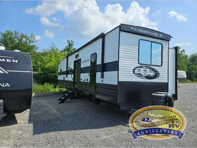2024 Forest River Cherokee Timberwolf 39HBA - Photo 3