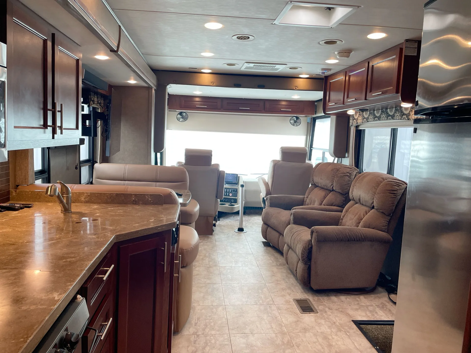 2014 Forest River Legacy 340BH — living area main