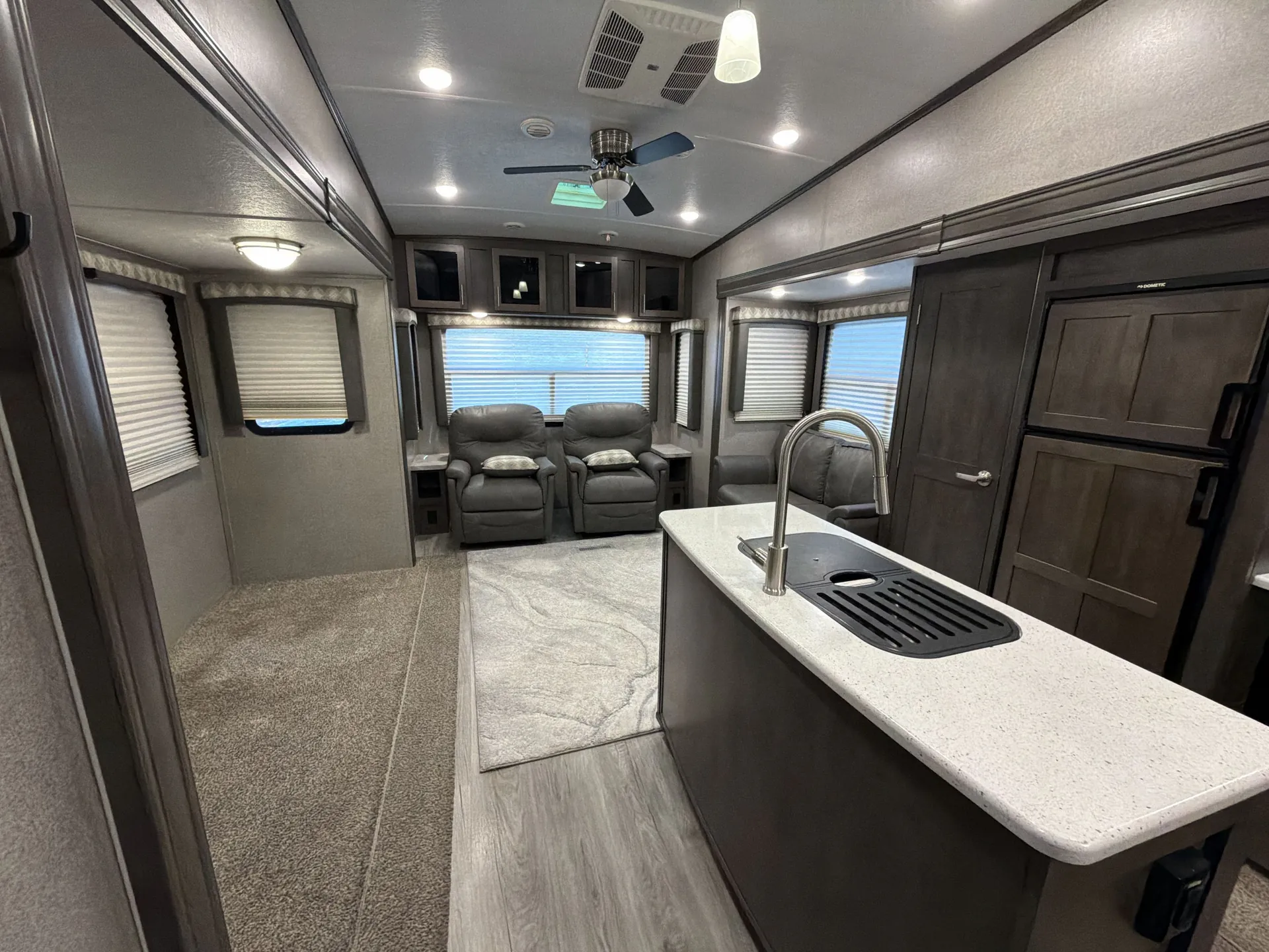 2021 Forest River Flagstaff Super Lite 528IKWS — living area main