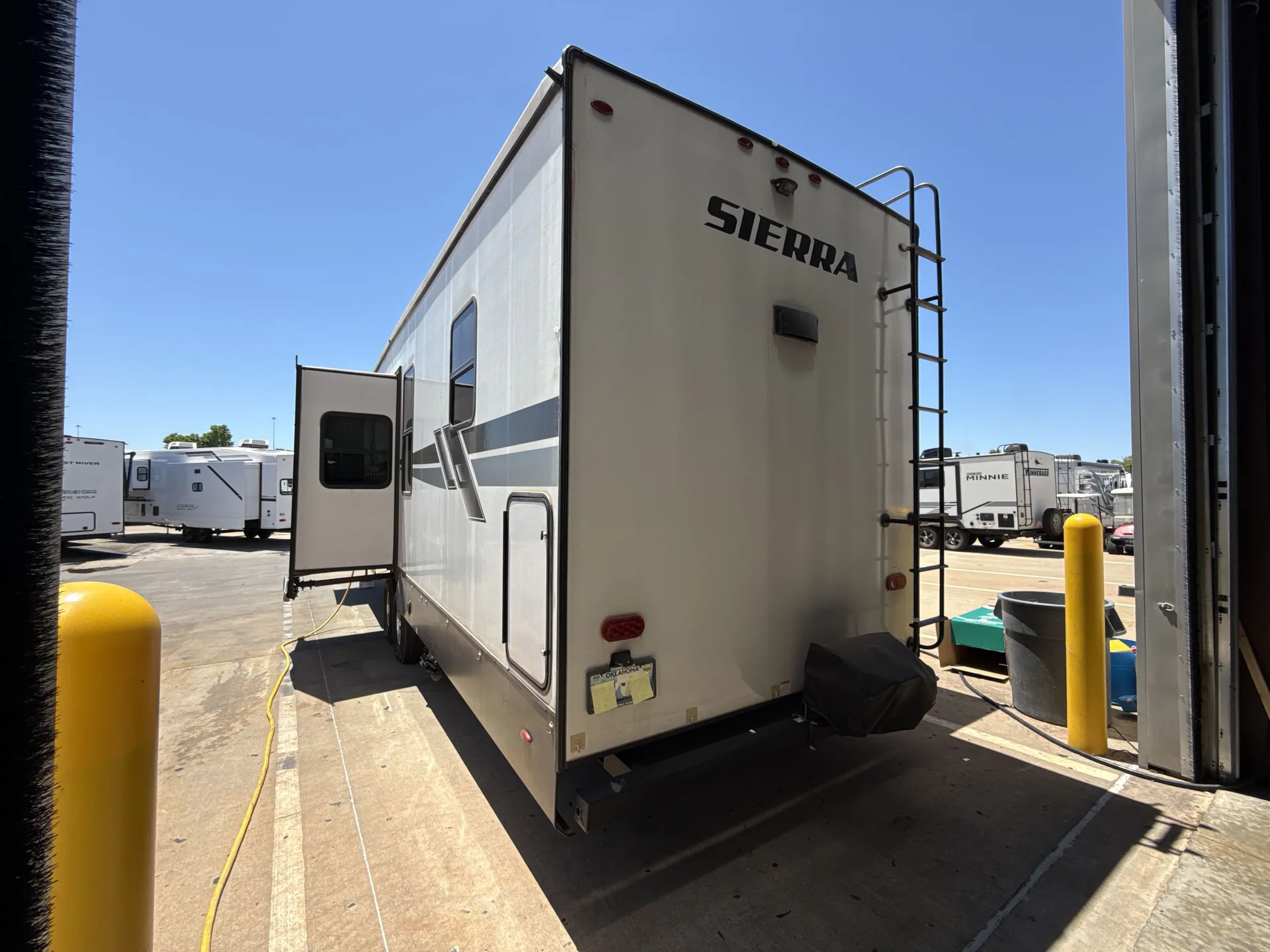 2022 Forest River Sierra Luxury 39BARK — off campside
