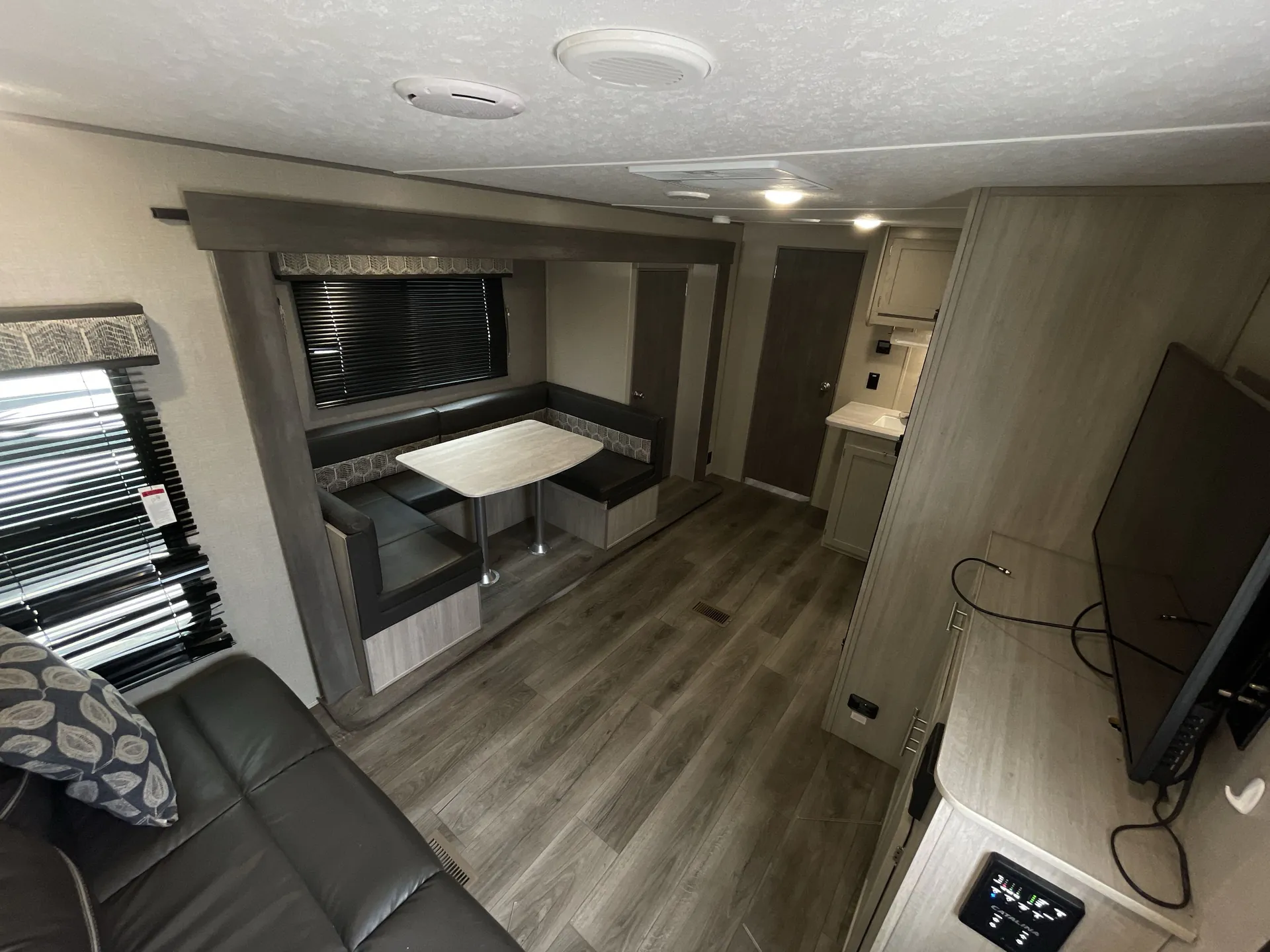 2023 Coachmen Catalina Summit Series 8 271DBS — living area main