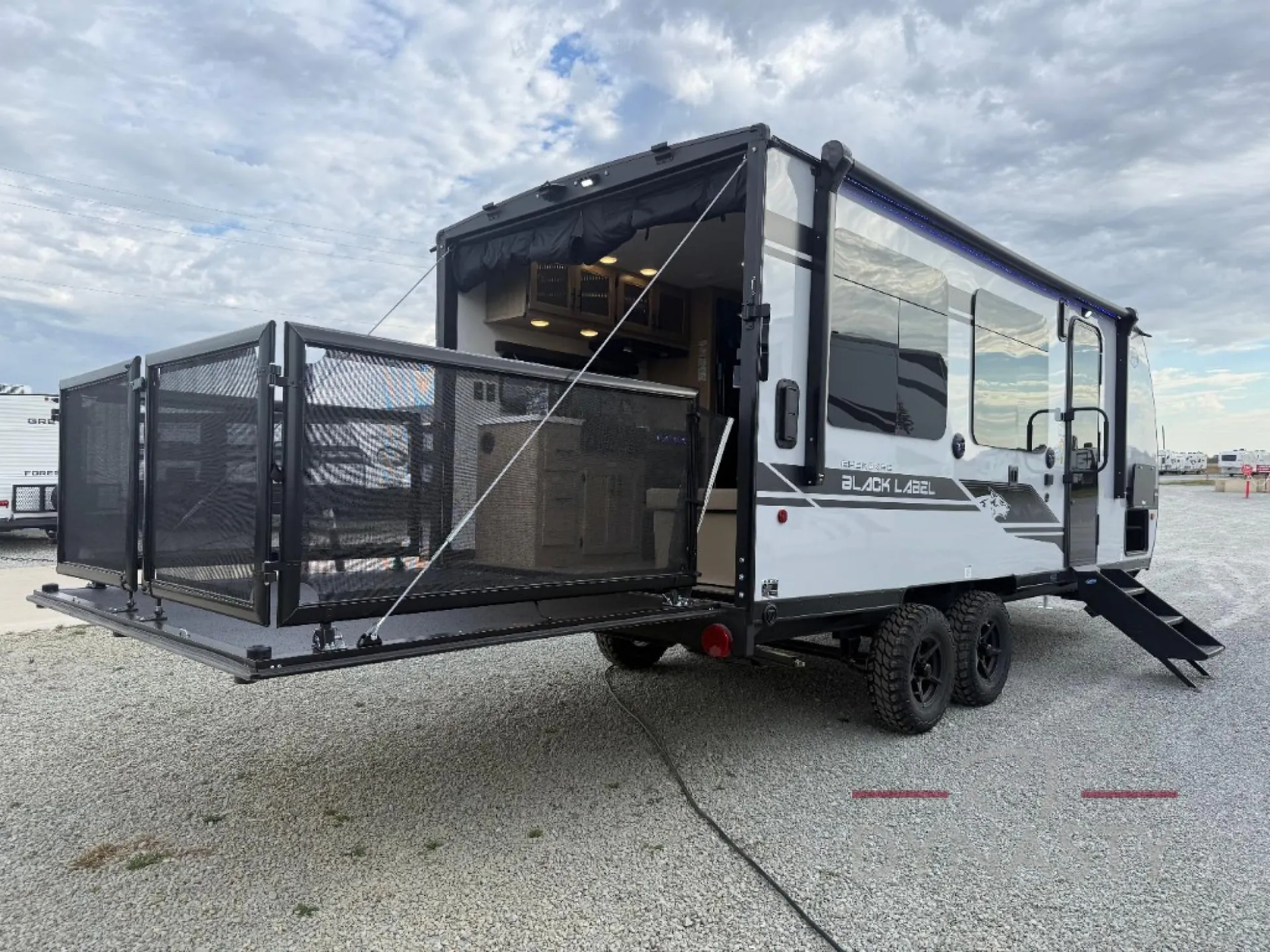 2027 Forest River Cherokee Grey Wolf 18RRBL — Photo 6