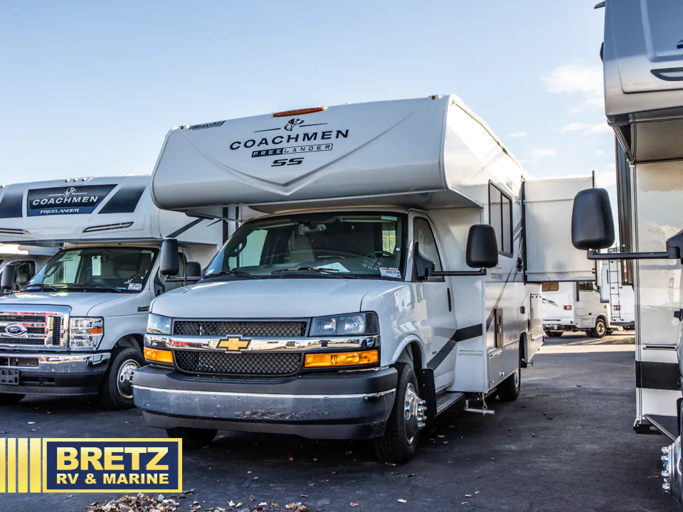 2026 Coachmen Freelander 21RSS - Photo 4