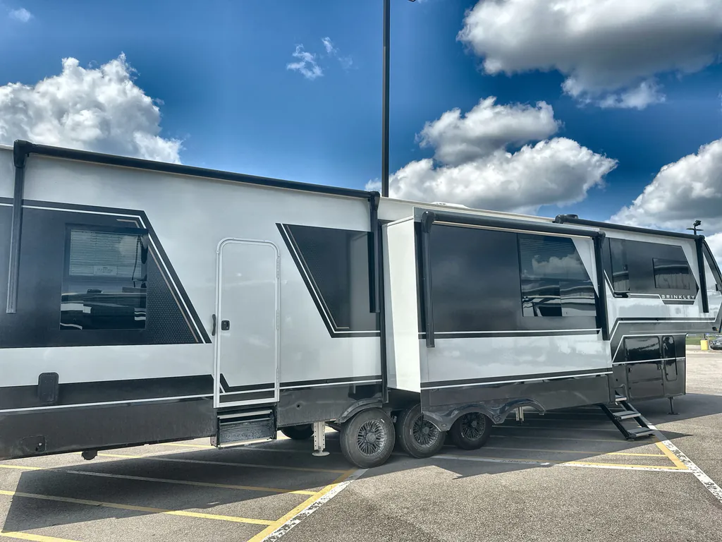 2025 Brinkley Model G 3950, Photos photo 32