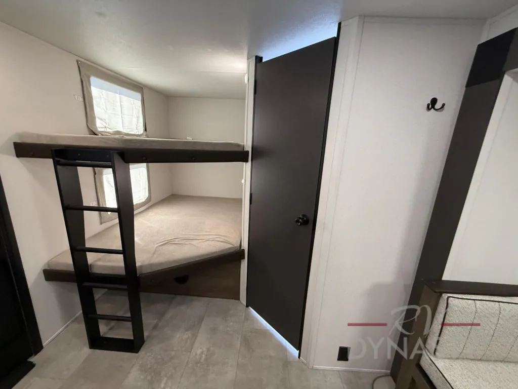 2027 Forest River Tracer 275BH, Photos photo 6