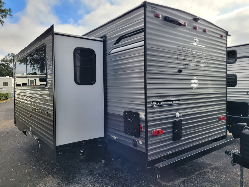 2026 Coachmen Catalina Legacy Edition 243RBS, Photos photo 4