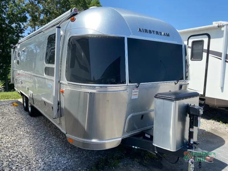 2024 Airstream Globetrotter 27FB - Photo 2