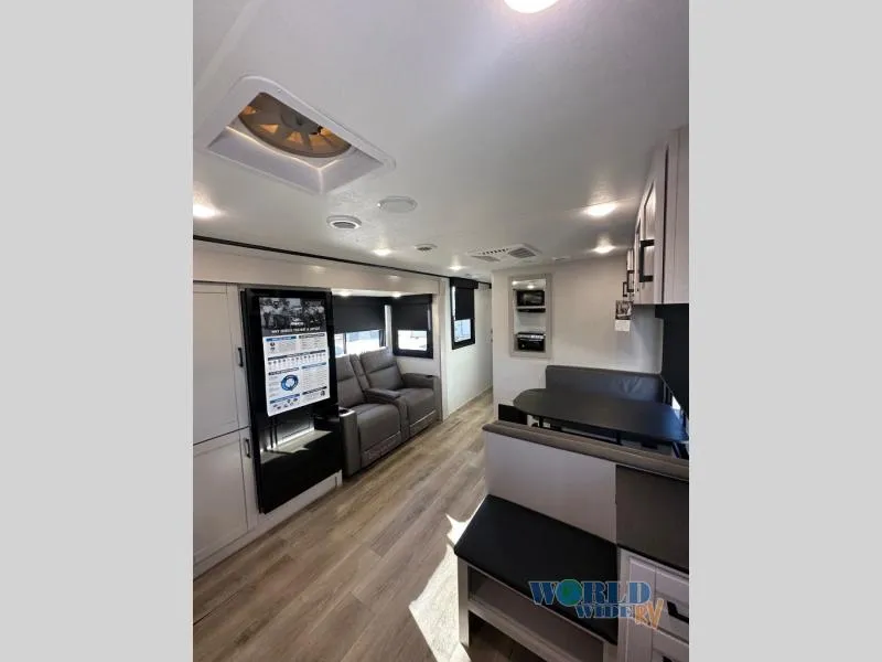 2026 Jayco Jay Feather 23RK - Photo 3