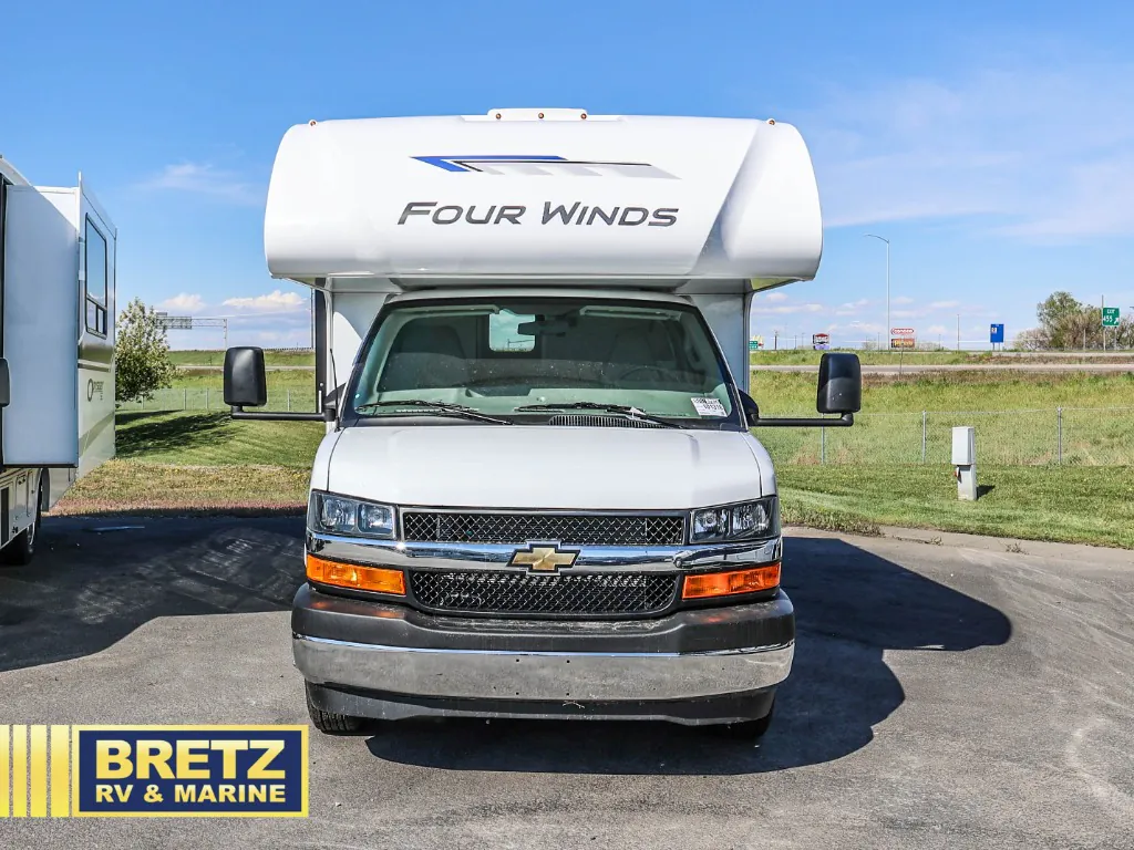 2026 Thor Motor Coach Four Winds 19X - Photo 3