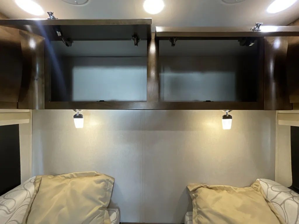 2019 Tiffin Wayfarer 24 TW, Photos photo 37