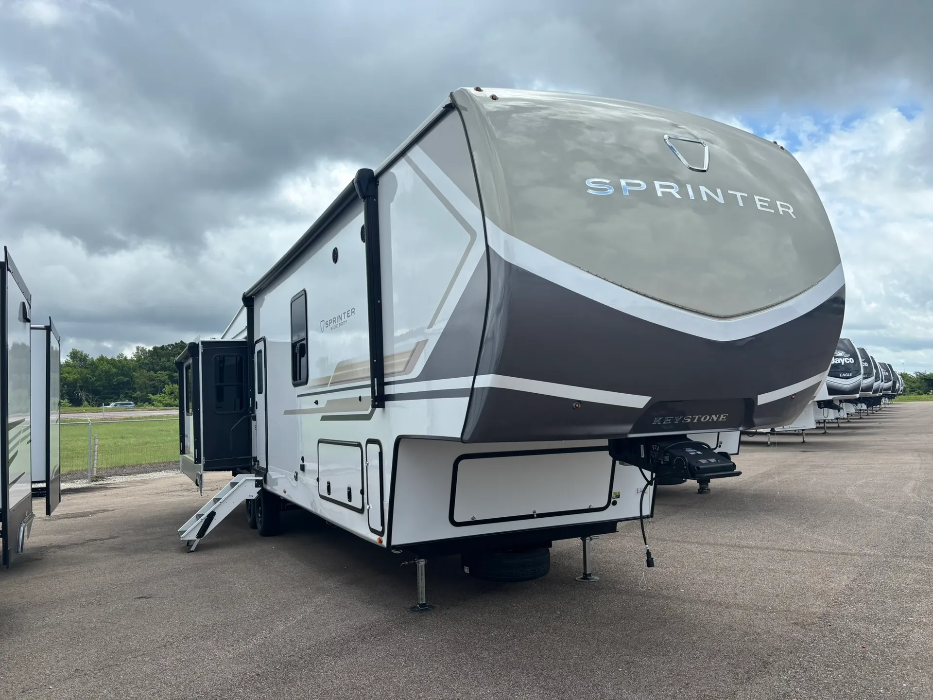 2026 Keystone Sprinter 3840LRK - Photo 2