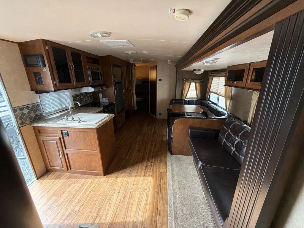 2016 Forest River Vibe 272BHS, Photos photo 28