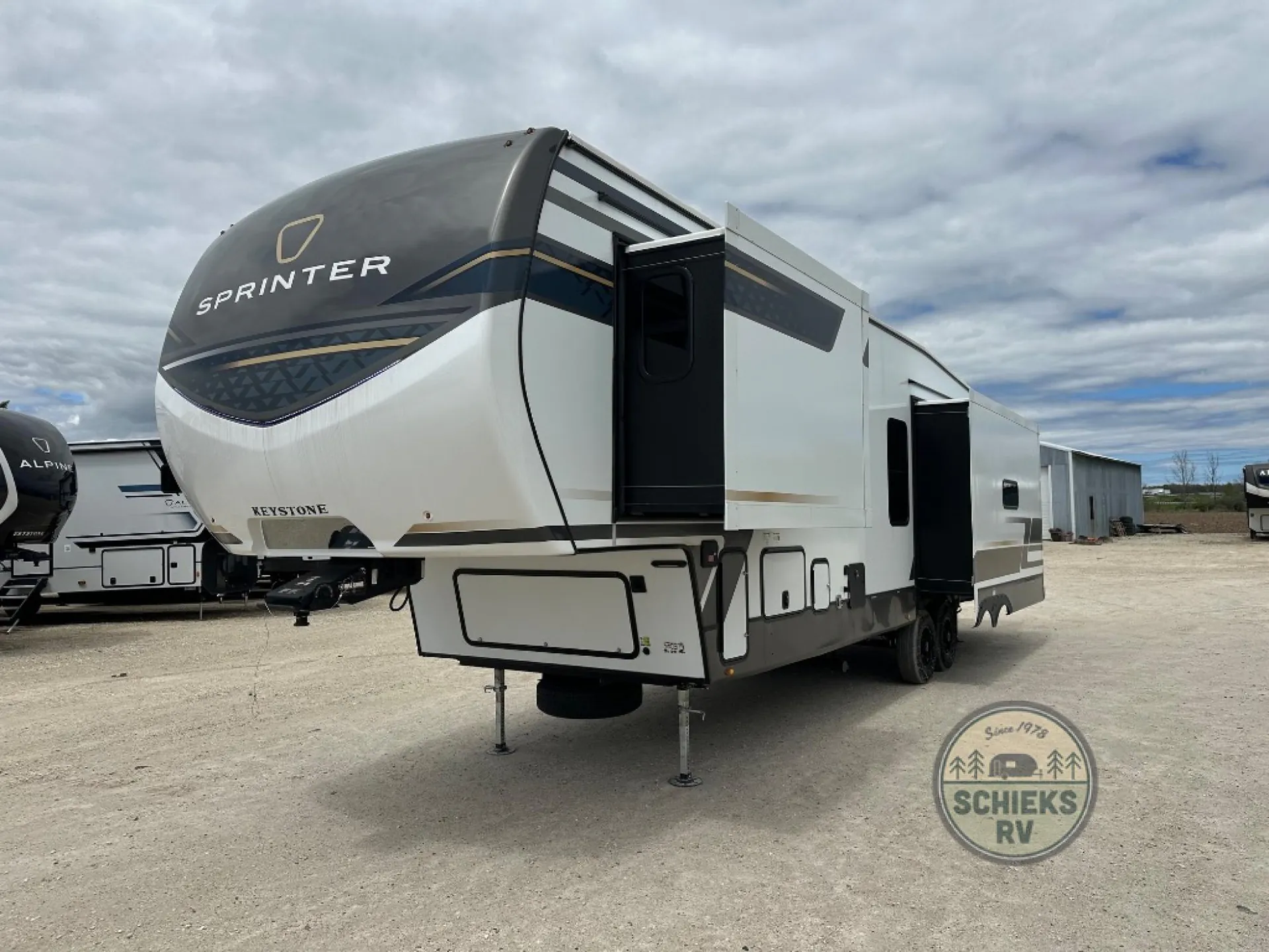 2026 Keystone Sprinter 3210RLS - Photo 3