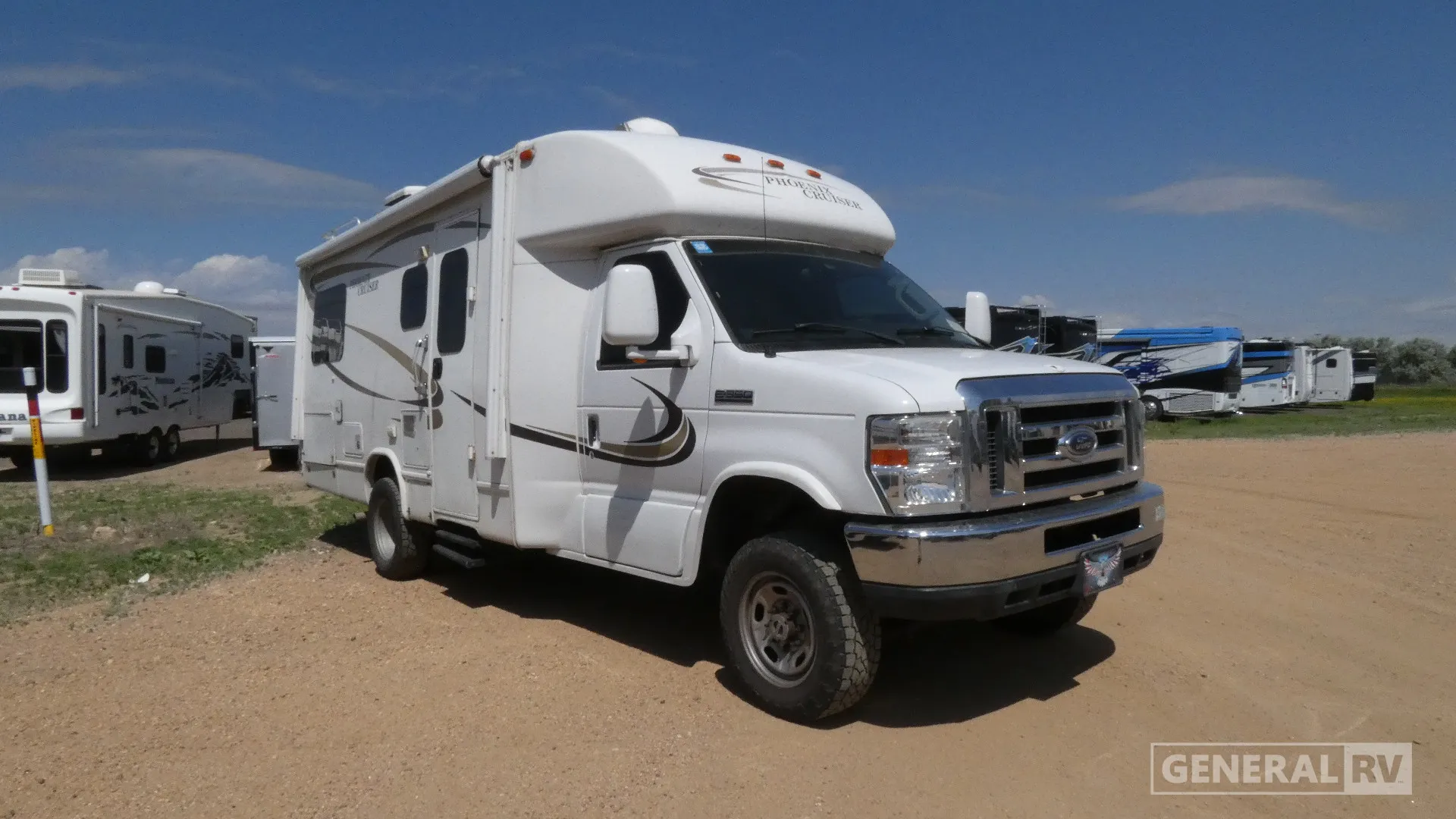 2013 Phoenix USA Phoenix Cruiser 2350 - Photo 2