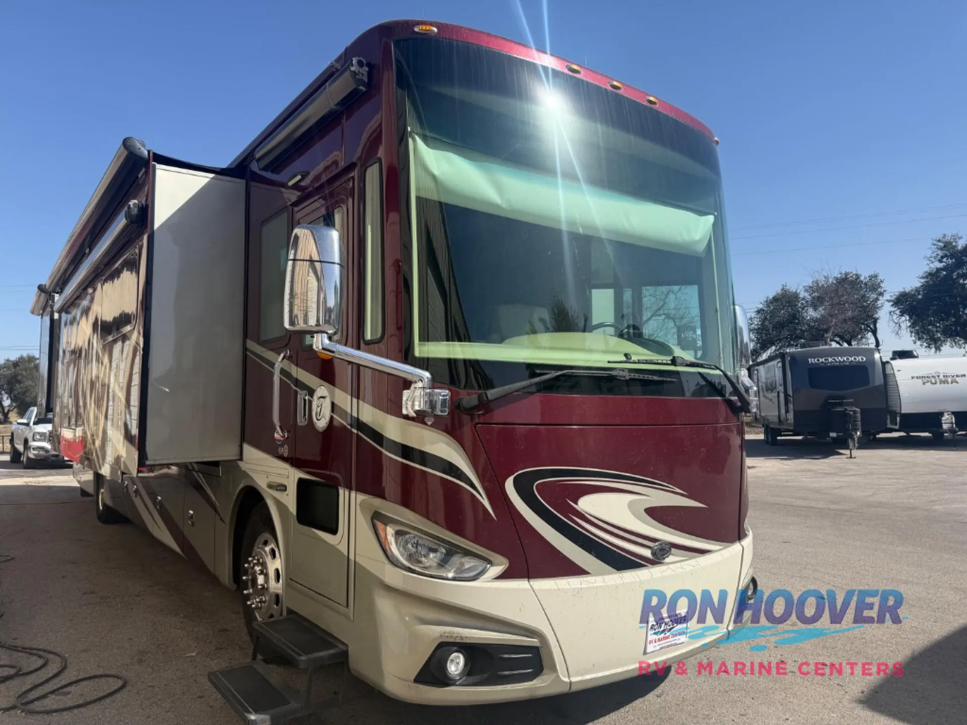 2015 Tiffin Phaeton 40 AH - Photo 2