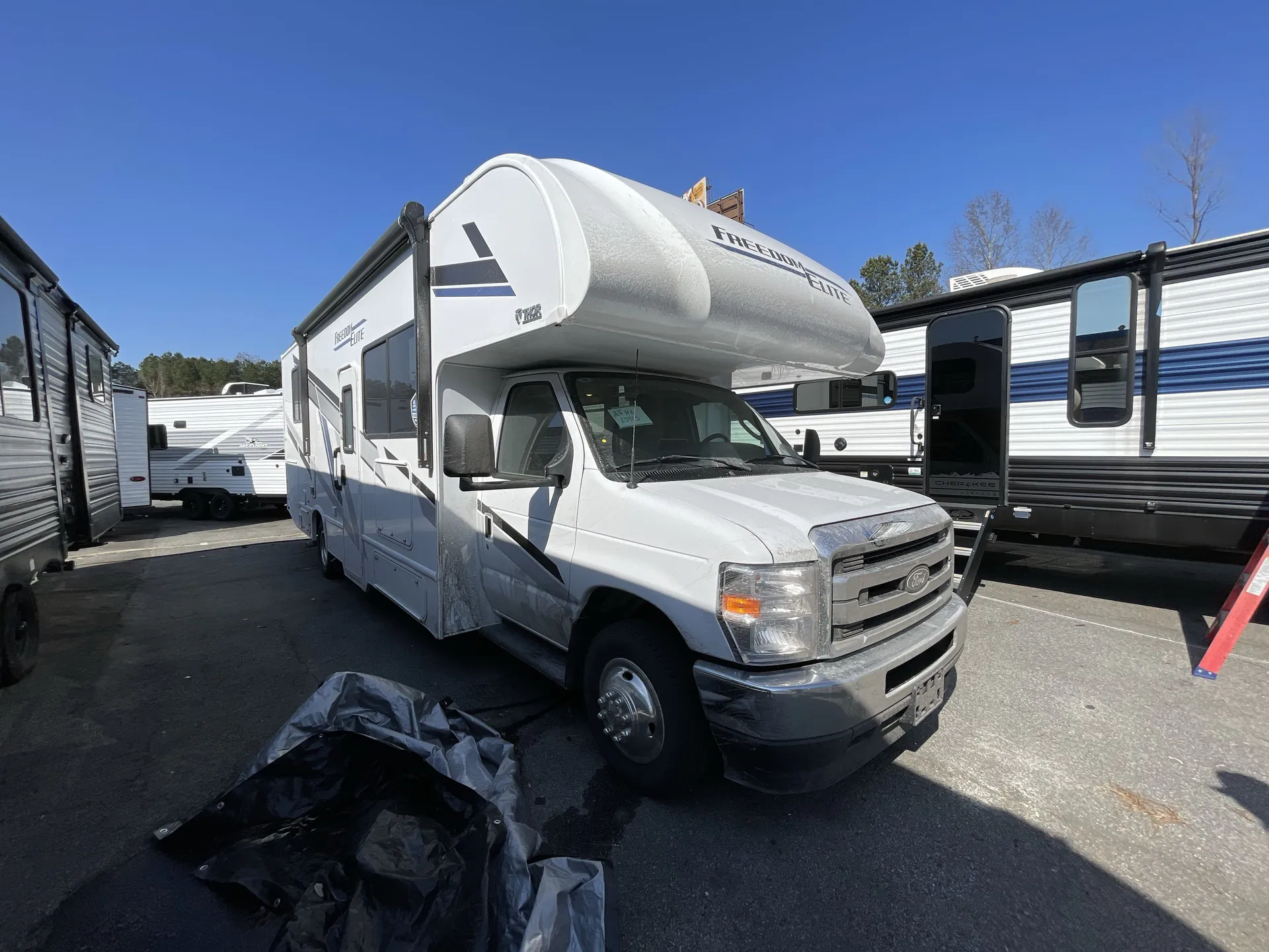 2026 Thor Motor Coach Freedom Elite 28HE