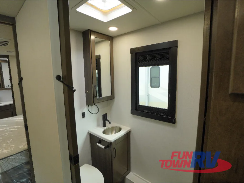 2026 Entegra Coach Vision XL 36C, Photos photo 20