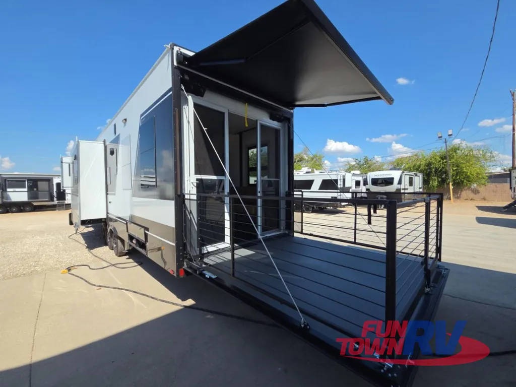 2026 Brinkley Model G 3950, Photos photo 50