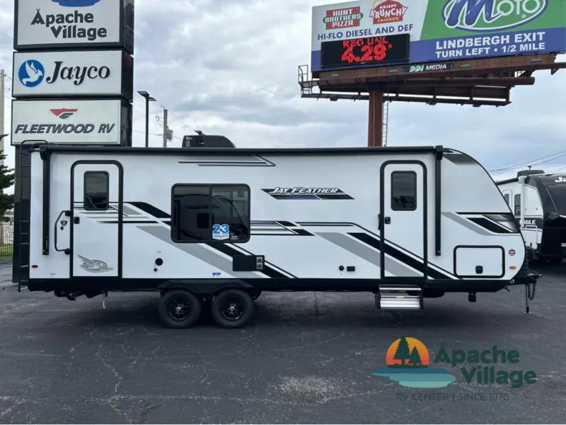 2026 Jayco Jay Feather 23RK - Photo 3