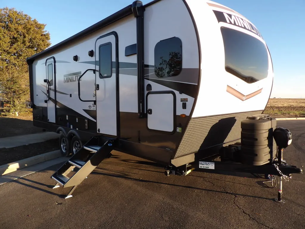 2025 Forest River Rockwood Mini Lite 2506FK - Photo 2