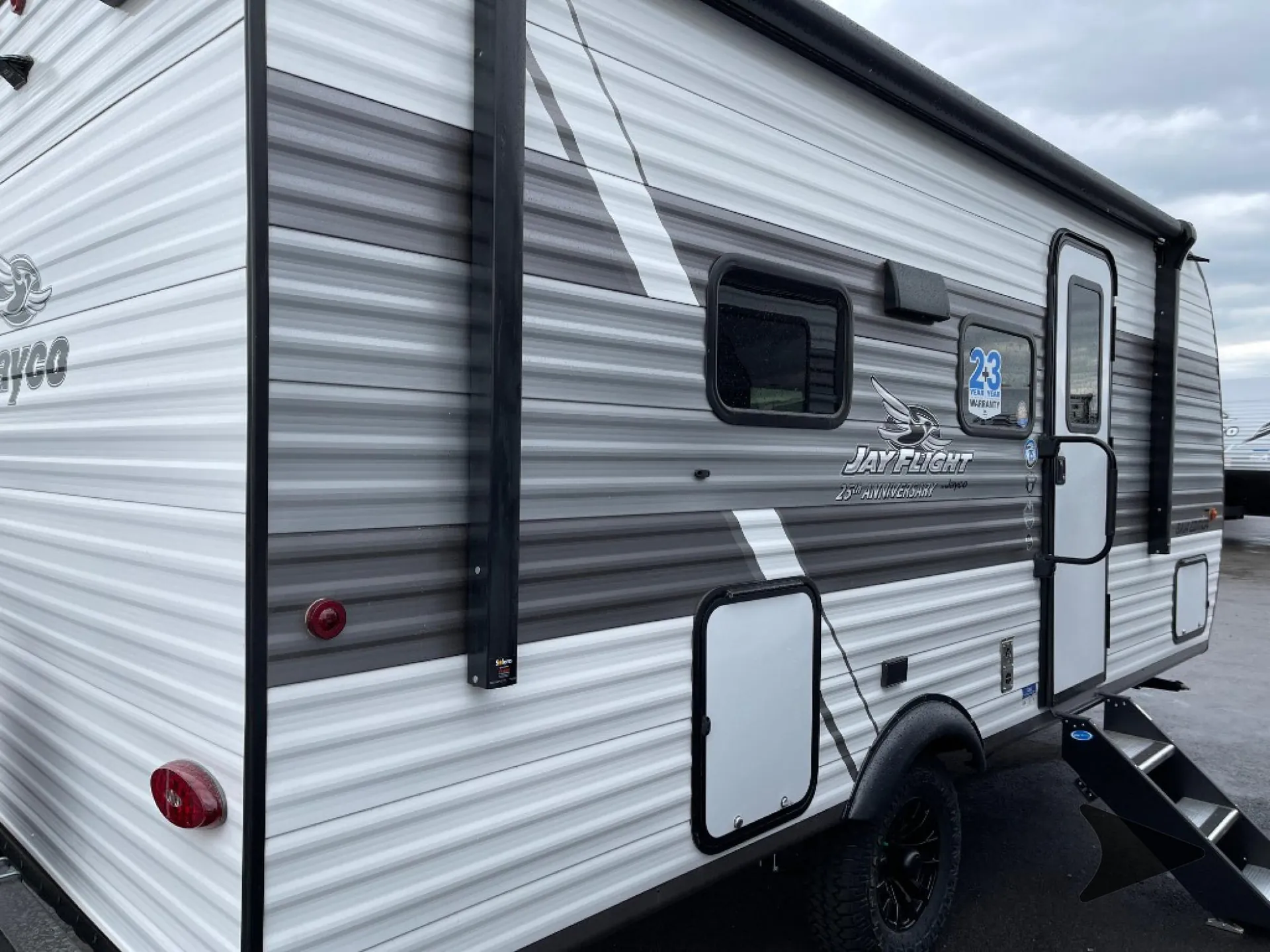 2027 Jayco Jay Flight 180LKW - Photo 4