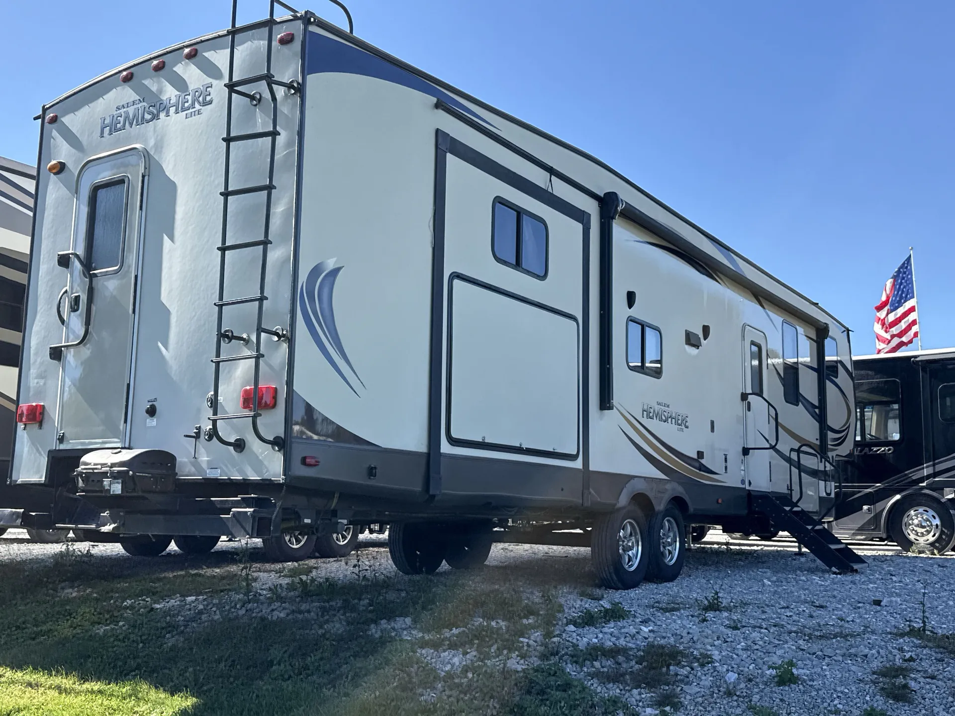 2016 Forest River Salem Hemisphere 356QB — off campside