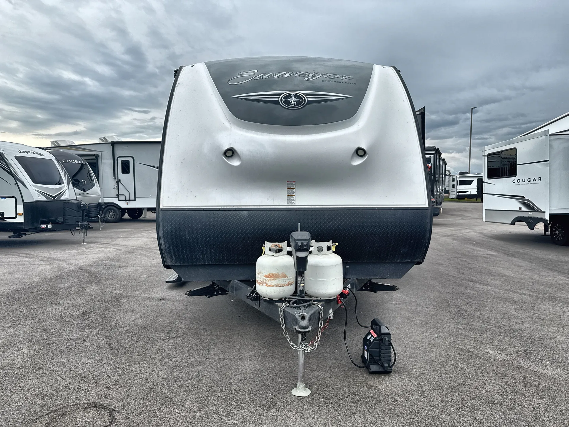 2018 Forest River Surveyor 247BHDS — front