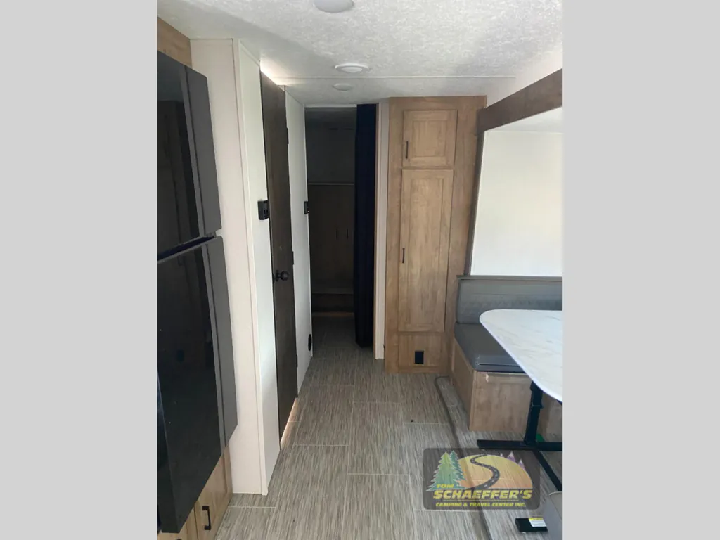 2024 Coachmen Freedom Express Select 29SE, Photos photo 12