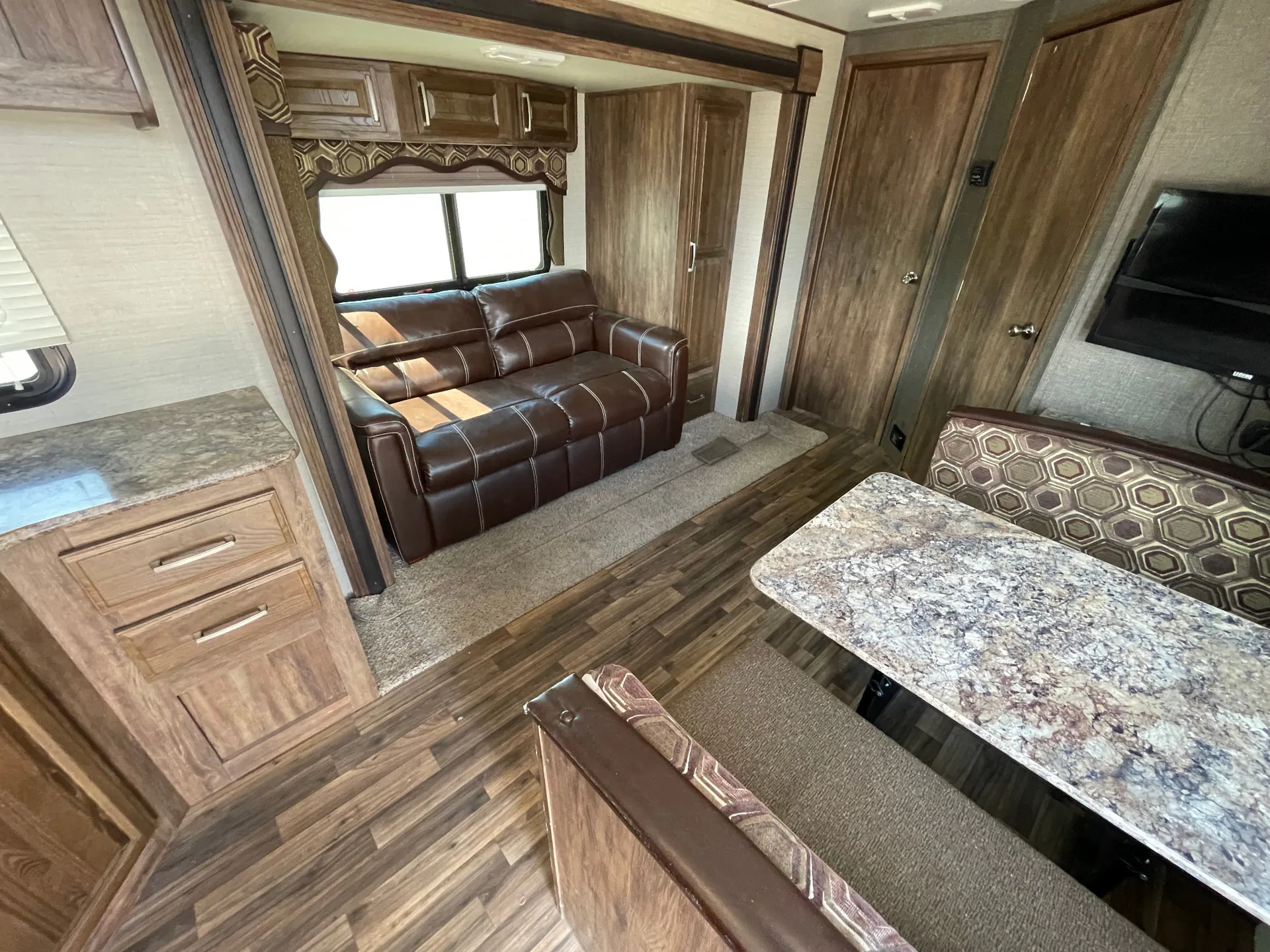 2016 Keystone Cougar Half-Ton 24SABWE - Photo 3