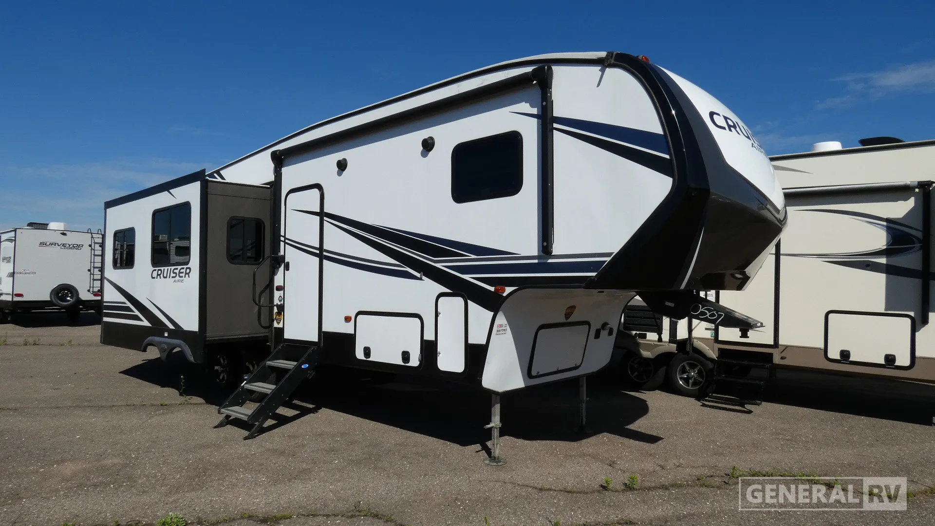 2019 Crossroads RV Cruiser Aire 29SI - Photo 2