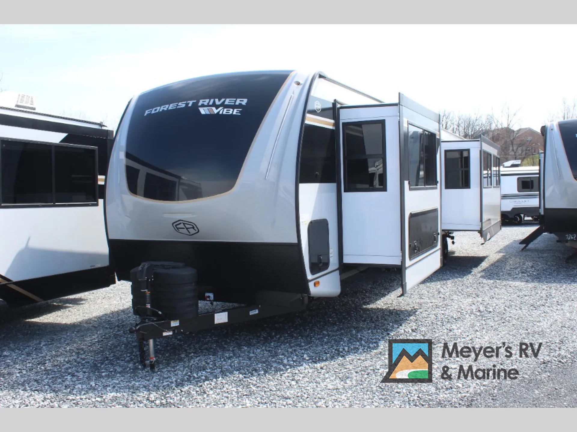 2026 Forest River Vibe 3400XL - Photo 3