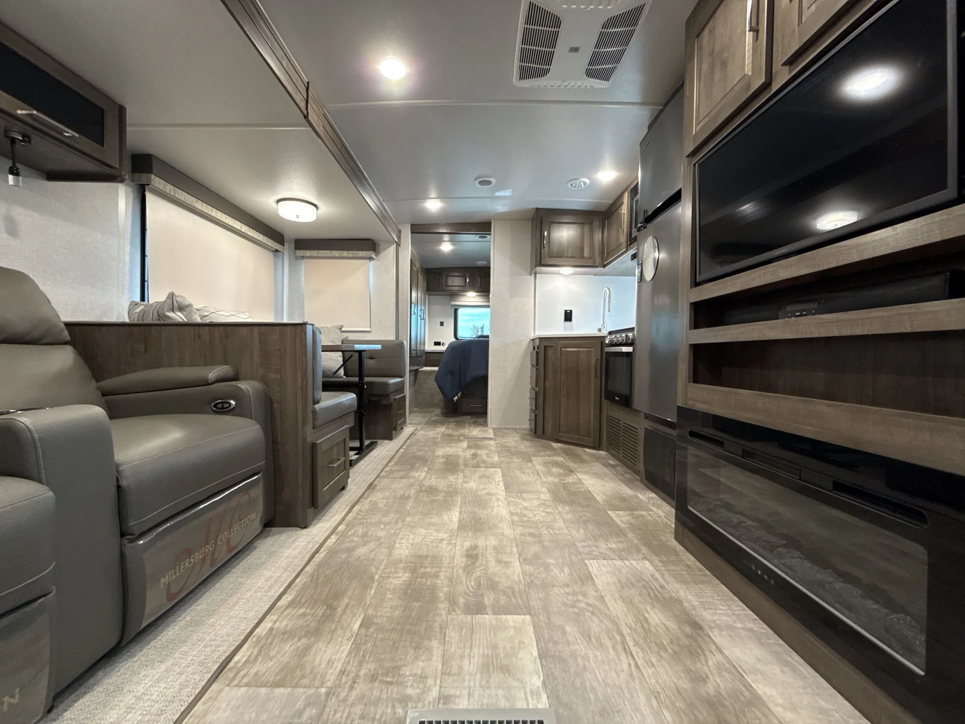 2023 Forest River Flagstaff Super Lite 27BHWS — living area main
