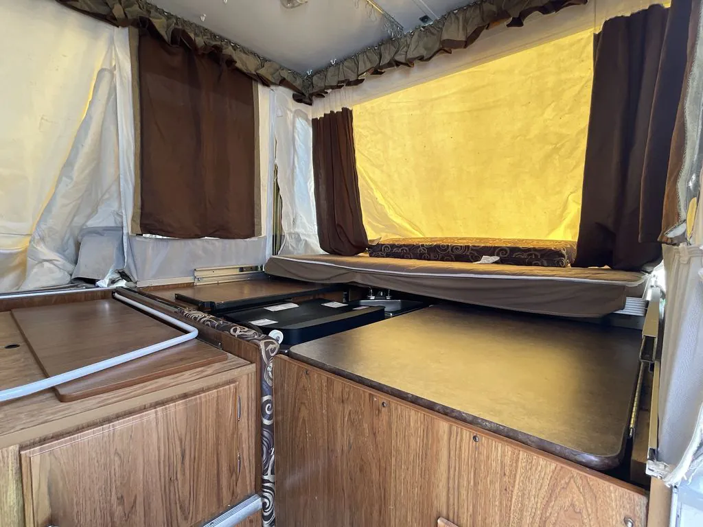 2014 Forest River Rockwood Freedom 2318G, Photos photo 4